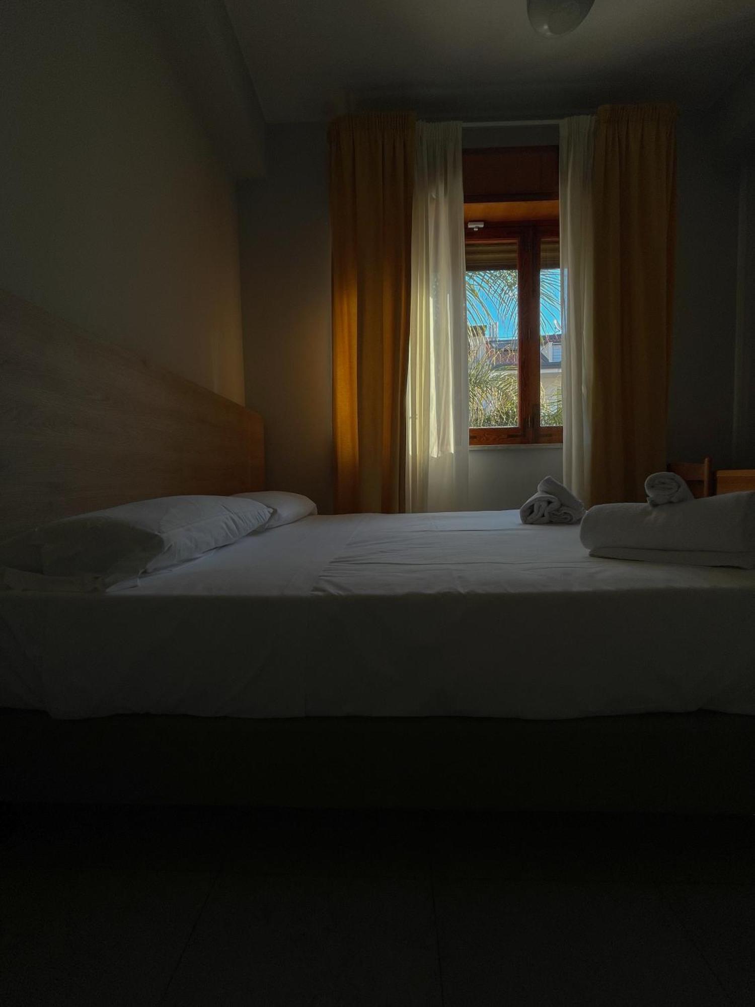 Hotel Palazzo Durante à Letojanni Extérieur photo